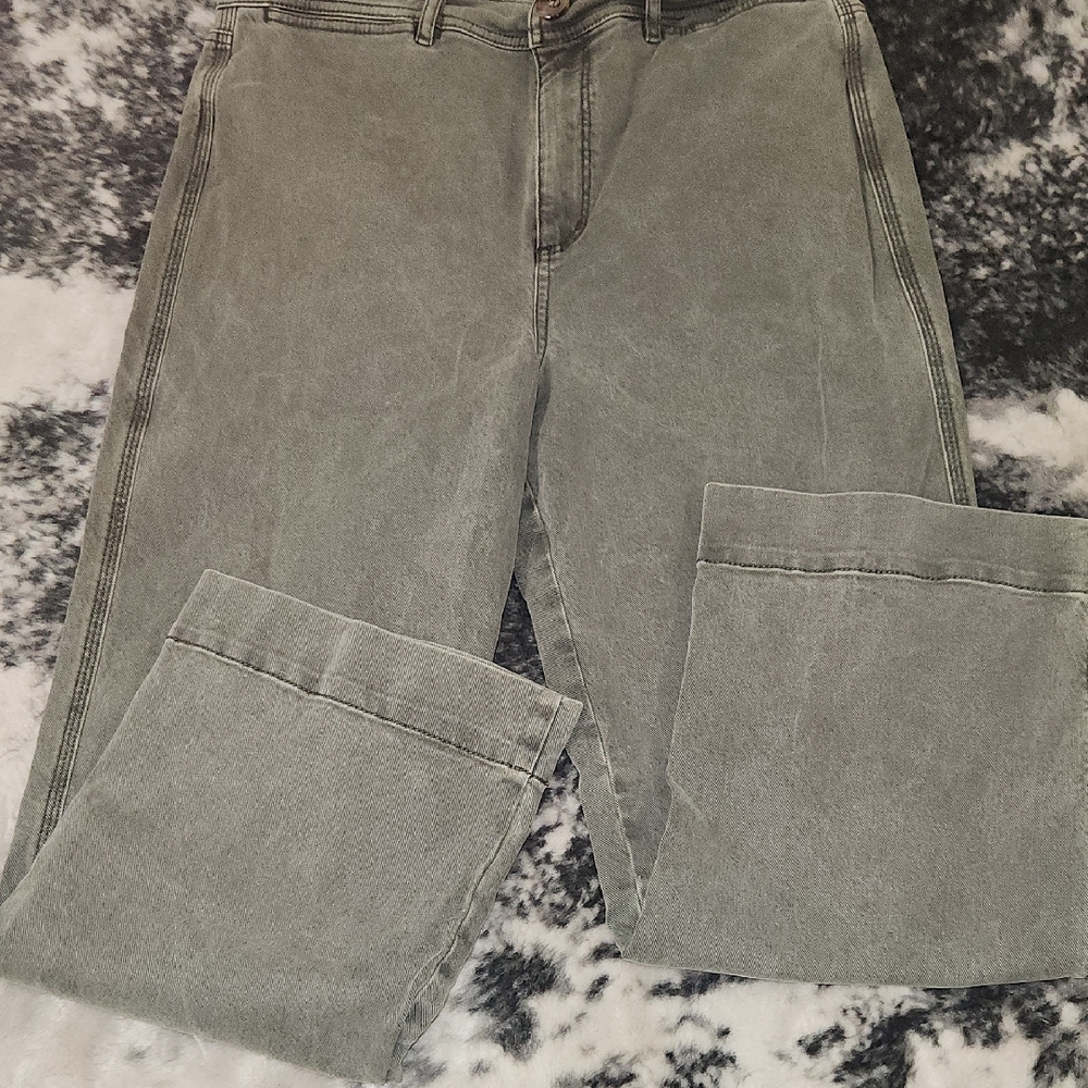 LOFT Gray Wide Leg Pants